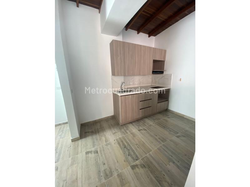 New 3BR Apartment with Balcony in Barrio Obrero, Bello - 5