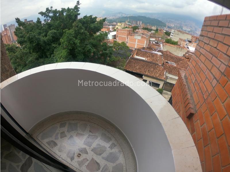 3BR Apartment for Rent in Centro Medellín (Prado Centro) - 3