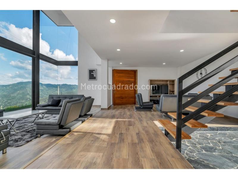 Beautiful Country House in Parcelación California (Bello, Norteamérica) - 5