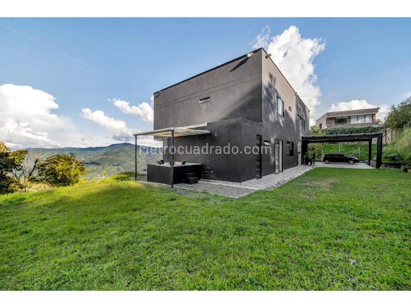 Beautiful Country House in Parcelación California (Bello, Norteamérica) - 8