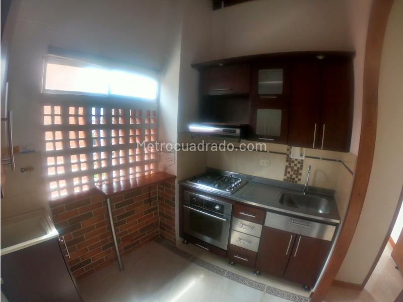 Apartamento amplio de 2 Alcobas en Boston