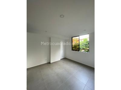 Apartaestudio en venta en Amazonia, Bello, 39 m² · foto 11 de 12