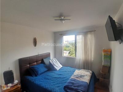 Apartamento de 3 alcobas en venta en Obrero, Bello, 57 m² · foto 8 de 14