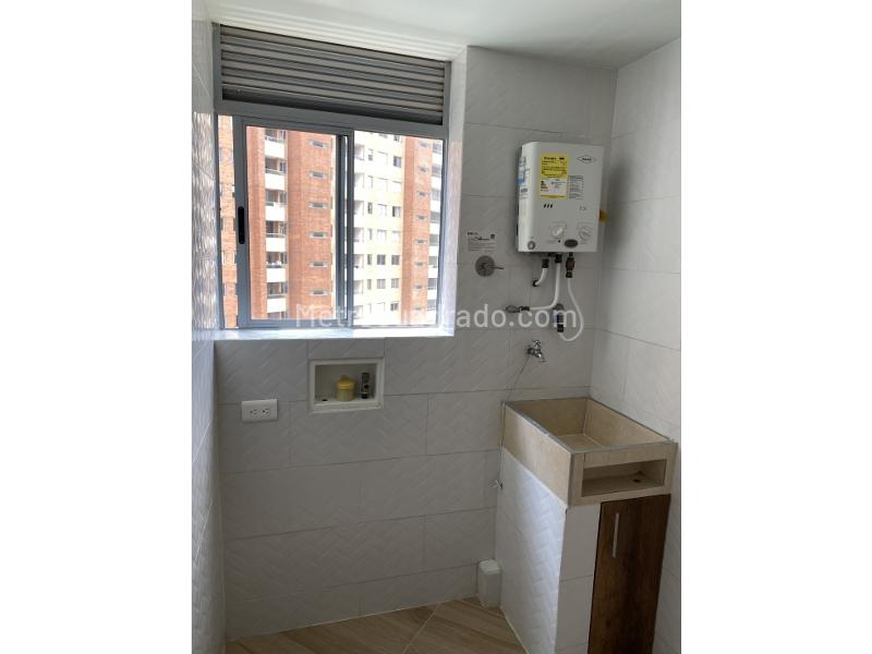 Acogedor Apto Moderno de 3 Alcobas en Arriendo en Fabricato (Mediterránea) - 6