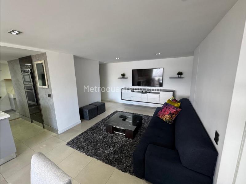 Exclusive Furnished 3BR Apartment in El Poblado - 2