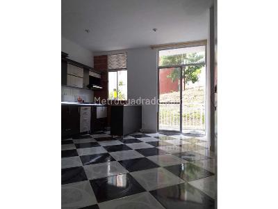 Apartamento de 3 alcobas en arriendo en El Mirador, Bello, 63 m² · foto 2 de 16