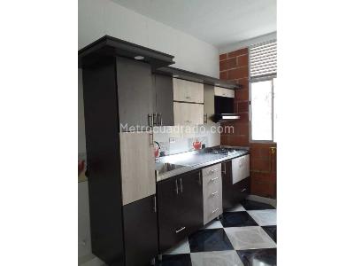 Apartamento de 3 alcobas en arriendo en El Mirador, Bello, 63 m² · foto 3 de 16