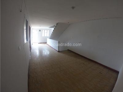 Apartamento de 3 alcobas en venta en Perez, Bello, 120 m² · foto 2 de 20