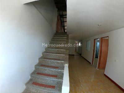 Apartamento de 3 alcobas en venta en Perez, Bello, 120 m² · foto 8 de 20