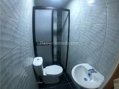 Apartamento de 3 alcobas en venta en Perez, Bello, 120 m² · foto 20 de 20