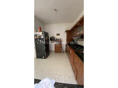 Casa de 4 alcobas en arriendo en Laureles Lorena, Medellín, 230 m² · foto 10 de 20