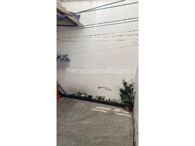 Casa de 4 alcobas en arriendo en Laureles Lorena, Medellín, 230 m² · foto 12 de 20