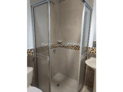 Apartamento de 2 alcobas en venta en Niquia, Bello, 58 m² · foto 10 de 11