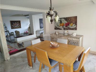 Apartamento de 4 alcobas en venta en Poblado Los Balsos, Medellín, 271 m² · foto 7 de 20