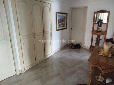 Apartamento de 4 alcobas en venta en Poblado Los Balsos, Medellín, 271 m² · foto 14 de 20