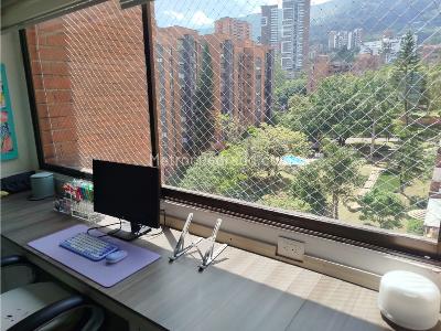 Apartamento de 4 alcobas en venta en Poblado Los Balsos, Medellín, 271 m² · foto 18 de 20
