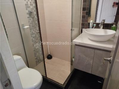 Casa de 4 alcobas en venta en Cumbres, Envigado, 212 m² · foto 16 de 20