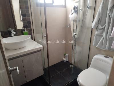 Casa de 4 alcobas en venta en Cumbres, Envigado, 212 m² · foto 19 de 20