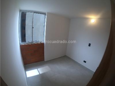 Apartamento de 2 alcobas en venta en Serramonte, Bello, 55 m² · foto 9 de 20