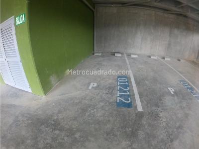 Apartamento de 2 alcobas en venta en Serramonte, Bello, 55 m² · foto 13 de 20