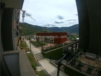 Apartamento de 2 alcobas en venta en Serramonte, Bello, 55 m² · foto 18 de 20