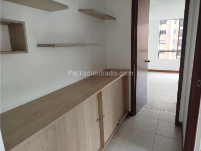 Apartamento de 3 alcobas en venta en El Poblado, Medellín, 137 m² · foto 6 de 20