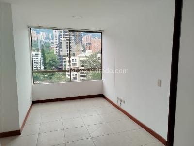 Apartamento de 3 alcobas en venta en El Poblado, Medellín, 137 m² · foto 8 de 20