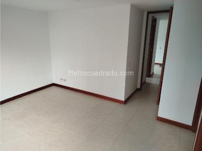 Apartamento de 3 alcobas en venta en El Poblado, Medellín, 137 m² · foto 10 de 20