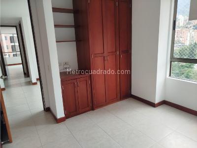 Apartamento de 3 alcobas en venta en El Poblado, Medellín, 137 m² · foto 14 de 20