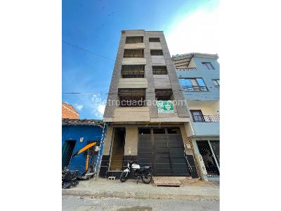 Apartamento de 3 alcobas en venta en La Cumbre, Bello, 72 m² · foto 2 de 20