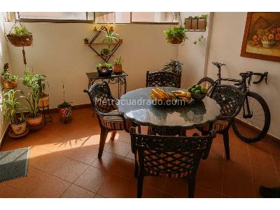 Apartamento de 3 alcobas en venta en Laureles, Medellín, 129 m² · foto 6 de 14