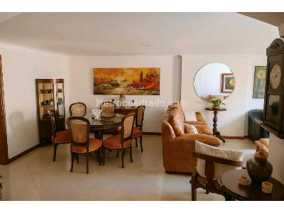 Apartamento de 3 alcobas en venta en Laureles, Medellín, 129 m² · foto 11 de 14