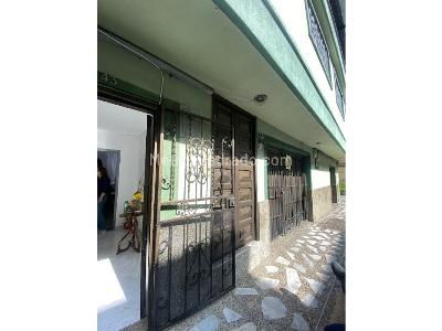 Casa de 5 alcobas en venta en El Paraiso, Bello, 144 m² · foto 9 de 20