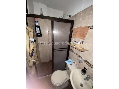Casa de 5 alcobas en venta en El Paraiso, Bello, 144 m² · foto 15 de 20