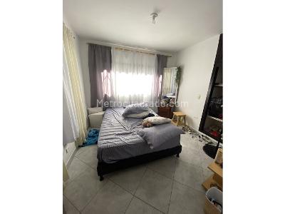 Casa de 5 alcobas en venta en El Paraiso, Bello, 144 m² · foto 17 de 20