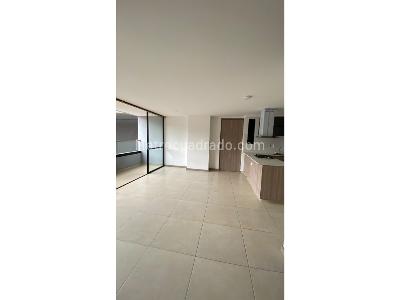 Apartamento de 3 alcobas en arriendo en Barrio Suarez, Bello, 68 m² · foto 2 de 20