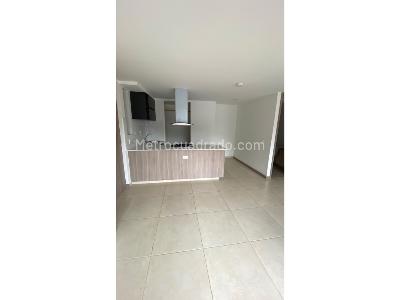 Apartamento de 3 alcobas en arriendo en Barrio Suarez, Bello, 68 m² · foto 3 de 20