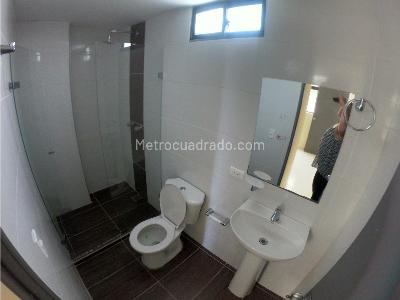 Apartamento en arriendo en Andalucia, Bello · foto 10 de 13