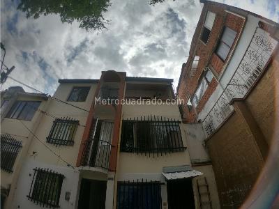 Apartamento de 2 alcobas en venta en Aldea Hato Nuevo, Bello, 50 m² · foto 12 de 14