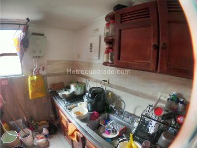 Apartamento de 2 alcobas en venta en Aldea Hato Nuevo, Bello, 50 m² · foto 8 de 12