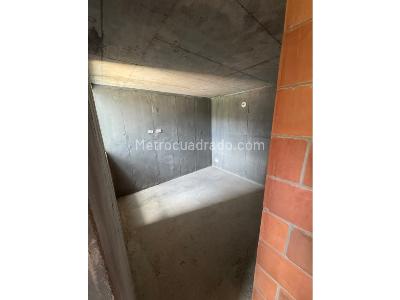 Apartamento de 3 alcobas en venta en La Gabriela, Bello, 54 m² · foto 4 de 10