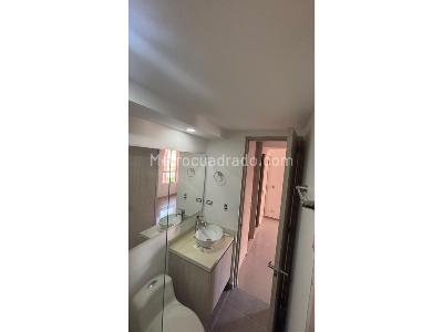 Apartamento de 3 alcobas en venta en Santa Ana, Bello, 73 m² · foto 12 de 20