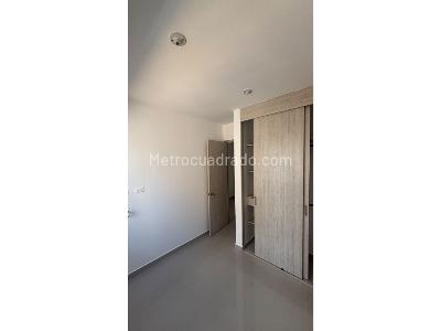 Apartamento de 3 alcobas en venta en Santa Ana, Bello, 73 m² · foto 13 de 20