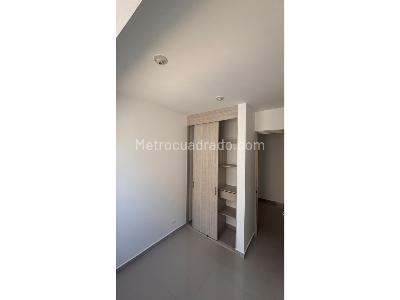 Apartamento de 3 alcobas en venta en Santa Ana, Bello, 73 m² · foto 16 de 20