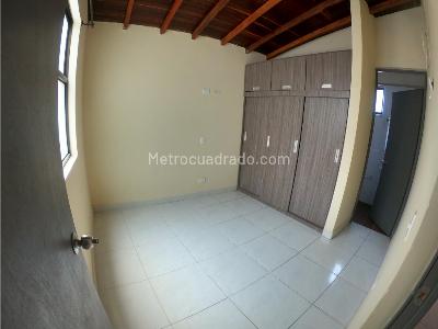 Apartamento de 3 alcobas en arriendo en Andalucia, Bello, 75 m² · foto 6 de 14