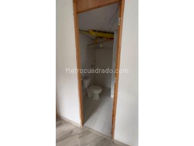Apartamento de 2 alcobas en venta en Paris, Bello, 48 m² · foto 14 de 15