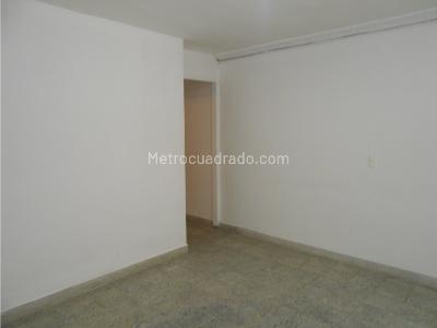Casa de 5 alcobas en venta en Prado Centro, Medellín, 216 m² · foto 3 de 13