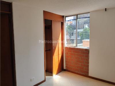 Apartamento en venta en Boston, Medellín · foto 6 de 12