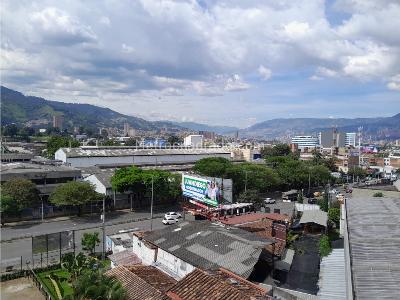 Apartamento de 5 alcobas en venta en Entre Amigos, Sabaneta, 260 m² · foto 15 de 15