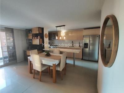 Apartamento de 3 alcobas en venta en San Jose, Sabaneta, 107 m² · foto 7 de 20
